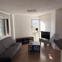 Appartement face Aéroport Marseille, hotel poblíž Letiště Marseille Provence - MRS, Vitrolles