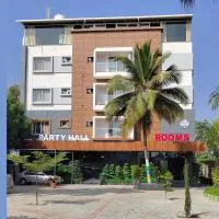 Dkgardenia24, hotell i Kanakapura