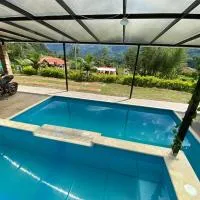 Piscina Privada, Zona parrillas, 8 min del Pueblo, Parqueadero Cubierto, khách sạn ở Pacho