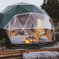 Seed Domo Tarifa, hotel u gradu 'Betis'