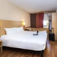 ibis Lyon Est Chaponnay, hotel v mestu Chaponnay