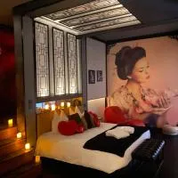 Loveroom 50 nuances plus zen Expérience immersive & intimiste, Hotel in Lagrâce-Dieu