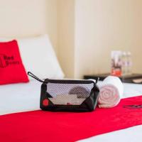 RedDoorz Syariah at Sherren Guest House Lubuk Linggau, hotell sihtkohas Lubuklinggau lennujaama Silampari Airport - LLJ lähedal