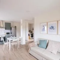 Salitre - El Silencio Apartamentos، فندق في Castañeras