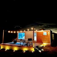 Stunning Tiny House with Picnic Space, Barbecue and Fire Pit in Meadview, Arizona, Hotel in der Nähe vom Flughafen Grand Canyon West Airport - GCW, Ray Place