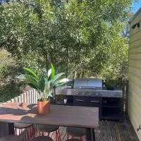 Nyora에 위치한 호텔 Private Accommodation at the Megaranch