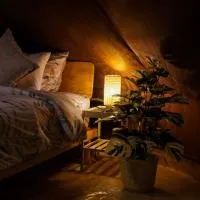 바탕 칼리에 위치한 호텔 SkyTree Glamping - Huda's Haven