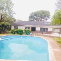 Mpande - The Roots Your Home Away from Home、ブラワヨにあるBulawayo Airport - BUQの周辺ホテル