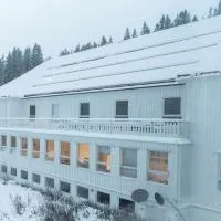 Senja Fjord Lodge, hotel u gradu Senja