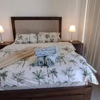 Lake side Master Room, hotel u gradu Kelmscott