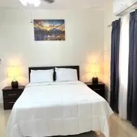 Luxury GuestHouse Suites, hotel en Cabo Haitiano