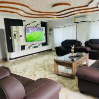 AnKeS Lodge，位于KontrajesoSunyani Airport - NYI附近的酒店