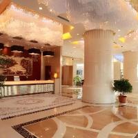 Inner Mongolia XingTai Phoenix Hotel，位于呼和浩特呼和浩特白塔国际机场 - HET附近的酒店