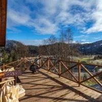 Great mountain cabin in Sirdal with hot tub and views!, hotel sa Dirdal
