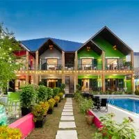 Kangaroo homestay، فندق في كات با