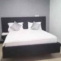 Madonna 1BR Apartment with Fast WiFi and Pool, hotel en Morogoro