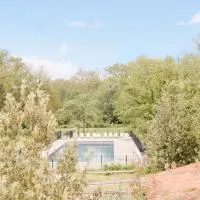 Un éco-domaine en Vendée، فندق في Chauché