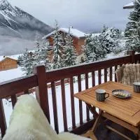 Tanière du Saint Jean pour 4 à 6 pers Vue Montagne avec Garage, hotel v destinaci Montgenèvre