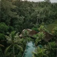 Aksmi Suites & Villas, hotel in Bedahulu