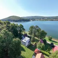 VILLA Ružiná, hotel u gradu 'Divín'