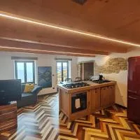 Chalet La montagne enchantée, khách sạn ở San Damiano Macra