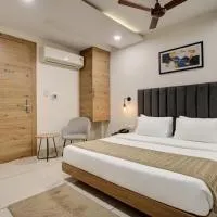 Hotel Sukoon By Manjeet Near Bhopal Railway Station, hotel v destinácii Bhopal