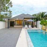 Krabi Vale Private Pool Villa 3 Bedroom Ao Nang, מלון בAo Nang 