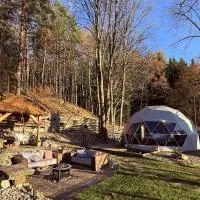 ForRest Glamp MiMo, hotel u gradu Jablonné v Podještědí