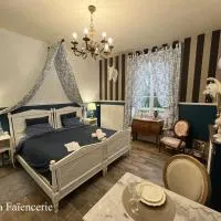 Le Grand Faubourg les Gîtes Ecurie et La Faïencerie, hotell i Lorris