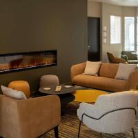 Mercure Auxerre Autoroute du Soleil，位于阿普瓦尼欧塞尔布朗施机场 - AUF附近的酒店