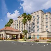 Embassy Suites by Hilton Laredo, hotel di Laredo
