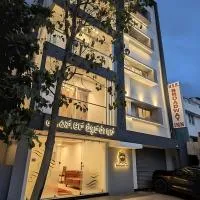 Broadway Inn, hótel í Mysore