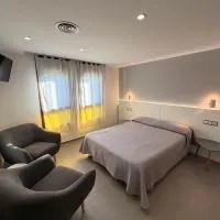Hostal Tarrés, ξενοδοχείο σε Anglés