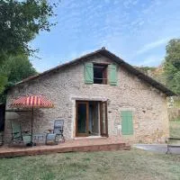 Serenity Briolance, hotel sa Blanquefort-sur-Briolance