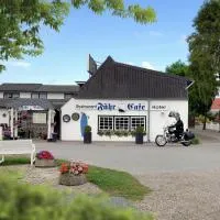 Viesnīca Hotel-Restaurant Faehr-Cafe pilsētā Niesgrau