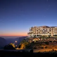 Hotel Indigo Jabal Akhdar Resort & Spa by IHG, hotel di Al ‘Aqar