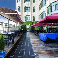 Metropolo Hotel Yining Development Zone Hanma Building, hotel poblíž Yining Airport - YIN, Yining Airport