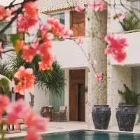 The Balangan Hotel Uluwatu - 2min to Beach & 5min to Bali's Best Golf, hotel i Jimbaran