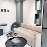 Sky Escape-Private Parking, Kingsize Bed, hotel din apropiere de Aeroportul Internaţional Avram Iancu Cluj - CLJ, Cluj-Napoca