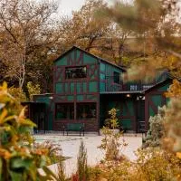 Chalet Green, hotel Tbilisziben