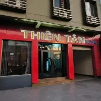 Thiên Tân Hotel, хотел в Bến Thủy