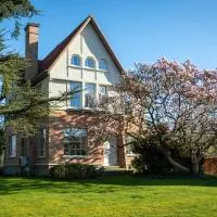 Oostkamp में, होटल Villa Magnolia B&B