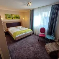 TRIP INN PostHotel Düren, hotel en Düren