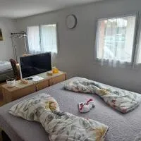 Private Etage 5 Min vom Bahnhof - Parken - Küche - Netflix、ヴィナウのホテル