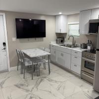 Peace and Tranquility awaits, hotel poblíž Opa Locka - OPF, Miami Gardens