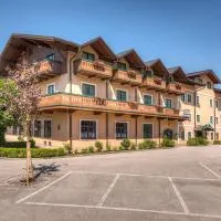 Hotel Gasthof Der Jägerwirt, hotel v destinaci Bergheim