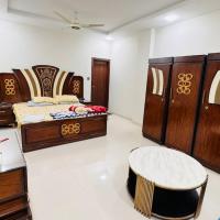 Luxury 1BR Apartment in Sukkur & River View Balcony Near Military Road-1st, hotel near Sukkur Airport - SKZ, Sukkur