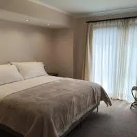 Hotel Colonos Los Angeles, מלון בלוס אנחלס