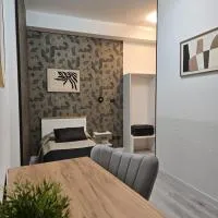 水晶賓館，諾瓦拉的飯店