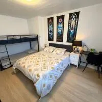 Auberge du Cheval blanc89, hotel sa Bléneau